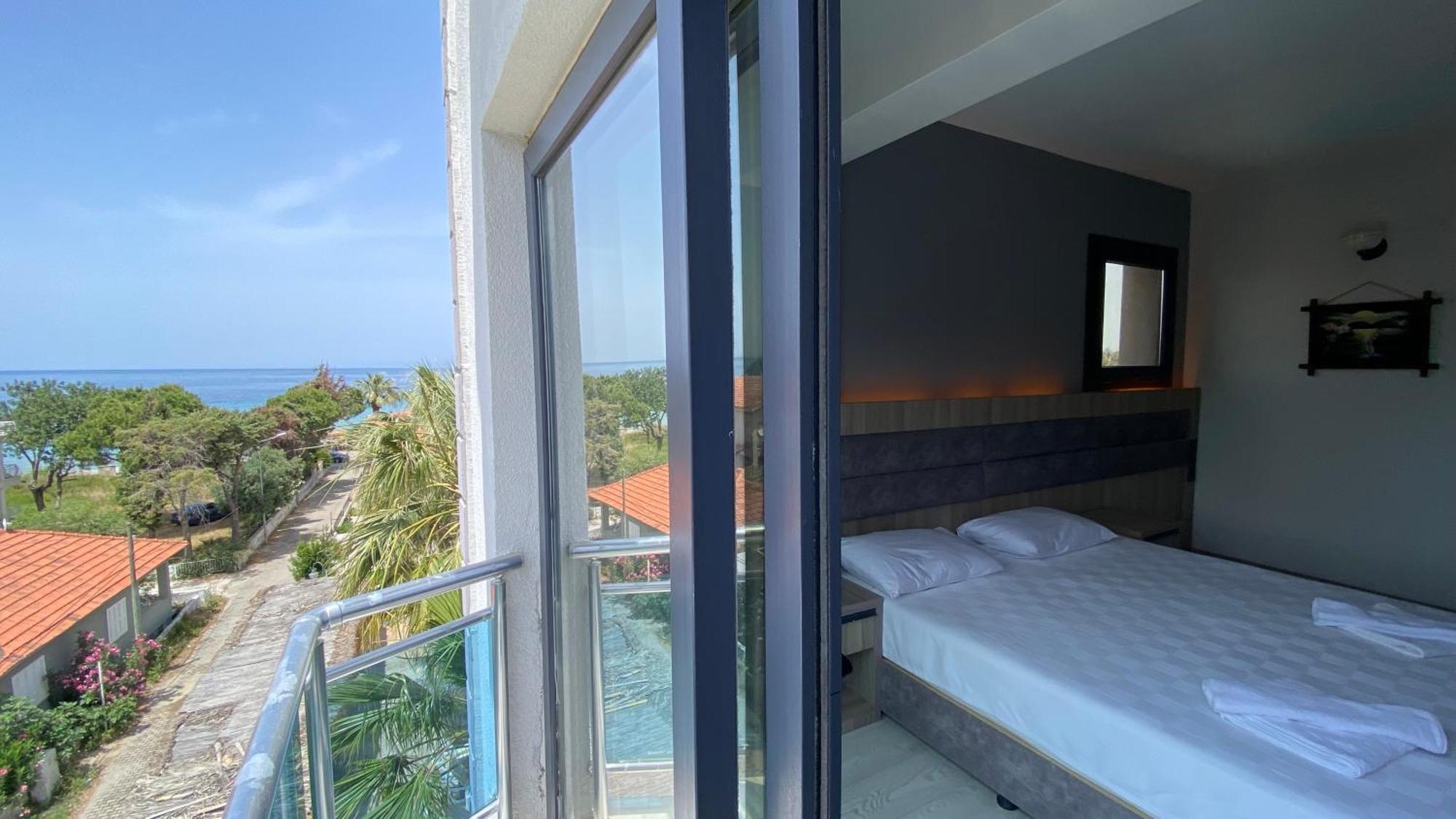 Medos Beach Hotel 库萨达斯 外观 照片